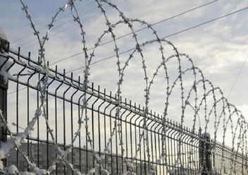 Проволока колючая ПББ и СББ