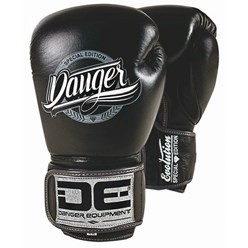 Боксёрские перчатки Danger Special Edition цена 5990 руб.