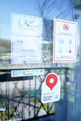 Фото компании ИП Студия маникюра "LAKи" 3