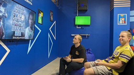 ТОПовые игры в клубе виртуальной реальности Pixel