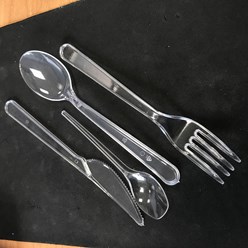 Одноразовые столовые приборы Люкс. Прозрачные пластиковые