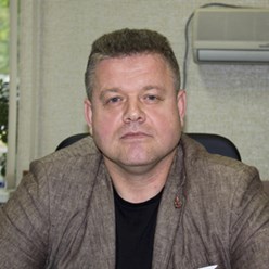 Федотов Андрей Владимирович
Исполнительный директор
andrey@ohrana-armata.ru
