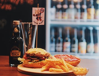 Фото компании  Super Burger, бар-бургерная 14