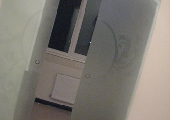 Двери раздвижные,откатные.