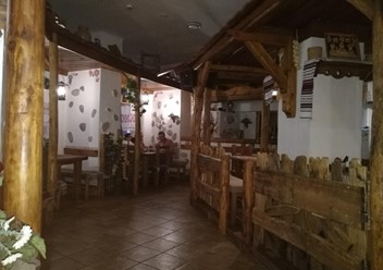 Фото компании  Диканька, ресторан украинской кухни 6