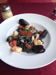 Фото компании  IL Патио, сеть семейных итальянских ресторанов 7