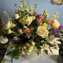 Фото компании  Магазин цветов Склад-Цветы.рф 5