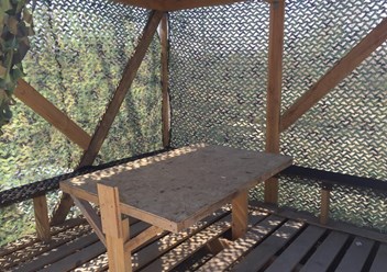 Беседка для отдыха на территории игровой площади