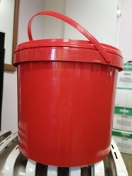Ведро 5,7 л красное.