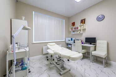 Фото компании  Центр эстетической медицины и экспертизы 4