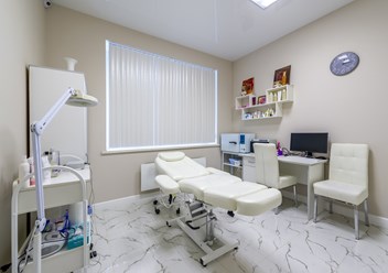 Фото компании  Центр эстетической медицины и экспертизы 4