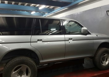 Автосервис Сававто. Полностью отреставрированный Мицубиши Монтеро Спорт.
