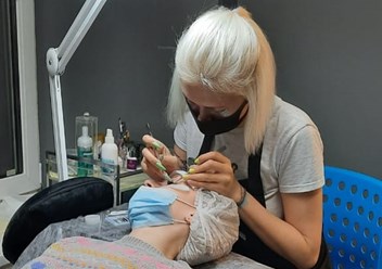 Фото компании  Студия наращивания ресниц Алены Судаковой 1
