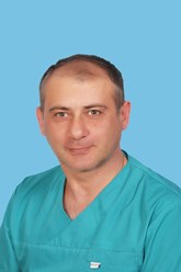 Врач стоматолог-ортопед, хирург-имплантолог Ильядис Дионис Михайлович