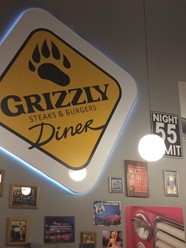 Фото компании  Grizzly Diner 10