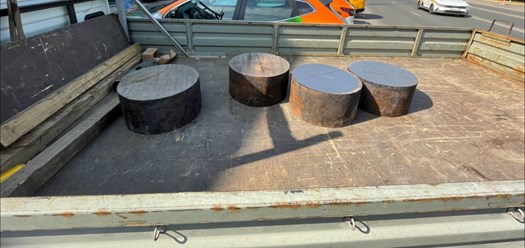 Поковка ст65Г резка на 4 части ф480 мм