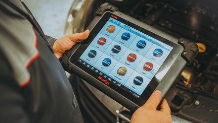 Профессиональный диагностический сканер Autel MaxiSys Pro