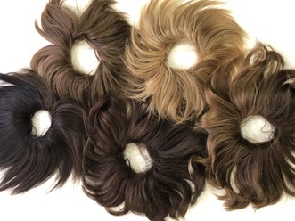 Резинки для волос из славянских волос. Делают из обычного хвоста интересную причёску. Собственное производство.