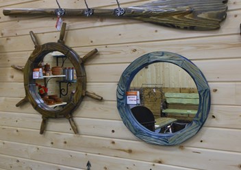 комплект в ванную комнату (полка, зеркало и вешалка-весло) и круглое зеркало