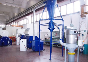 Модуль промышленной очистки сыпучих материалов (МПСО)
Производительность: в зависимости от сырья от 150-200 кг/час до 300 кг/час,
