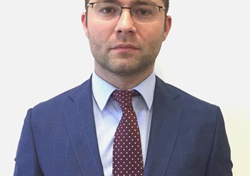 Адвокат Артур Умаев