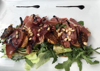 Фото компании ООО Кафе - клуб "VАНИЛЬ" 5