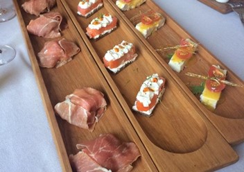 Фото компании  Бутерbrodskyбар, бар-ресторан 3