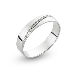 Кольцо с бриллиантовой дорожкой