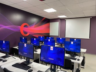 Так выглядят наши аудитории!)