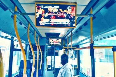 Общественный транспорт (260 автобусов, 20 трамваев)