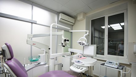Фото компании  Стоматологический центр «Блеск» 9
