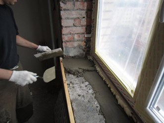 демонтаж подоконника,установка окон