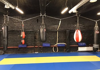 Фото компании ООО Клуб единоборств Алмаз - Центральный район 1