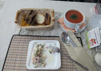 Фото компании  Домашняя кулинария, кафе-пекарня 3