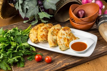 Фото компании  Кацо, грузинский ресторан 28