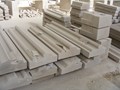 изготовление фасадных элементов из травертина, известняка, гранита