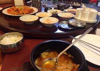 Фото компании  Korean House, кафе-караоке корейской кухни 1