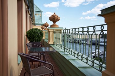 Фото компании  River Palace Hotel 13