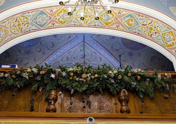 Украшение храма