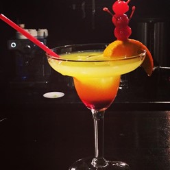 Фото компании  Dr.Watson, кафе-ресторан 8