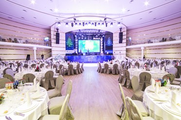 МИР, банкет