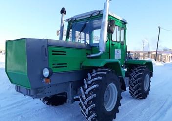 Т-150. Новая кабина разработанная нами лично.