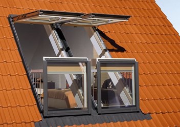 Мансардное окно балкон Fakro
