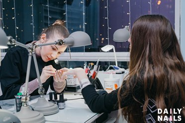 Интерьер студии DAILY NAILS