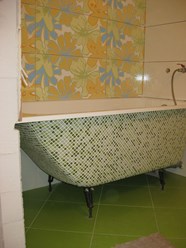 Облицовка чугунной ванны мозаикой