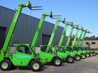 Фото компании  Телескопические погрузчики Telehandler 4