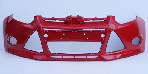 Бампер в цвет Ford Focus 3