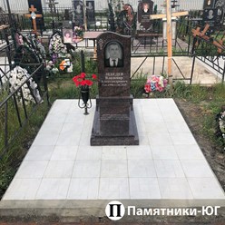 Пример нашей работы: ⠀
- площадка с тротуарной плиткой⠀
- памятник из дымовского гранита⠀
- кованая ваза⠀
⠀
Сроки выполнения комплекса 14 дней.⠀
Гарантия - 25 лет