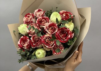 Фото компании ИП Flowers Rossa Цветы & Подарки 3