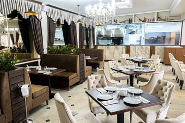 Ресторан на 100 посадочных мест, с открытой кухней